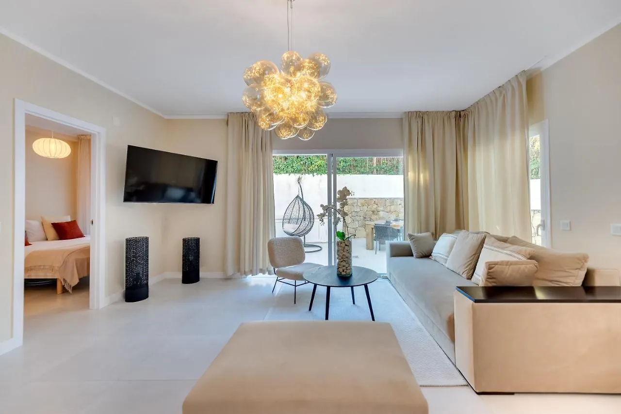 Vacation Marbella: Pet-Friendly Ground Floor Apartment Near Puerto Banus  Marbella