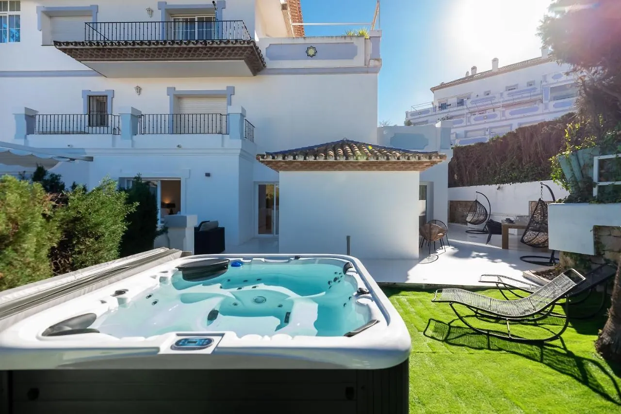 Vacation Marbella: Pet-Friendly Ground Floor Apartment Near Puerto Banus Marbella