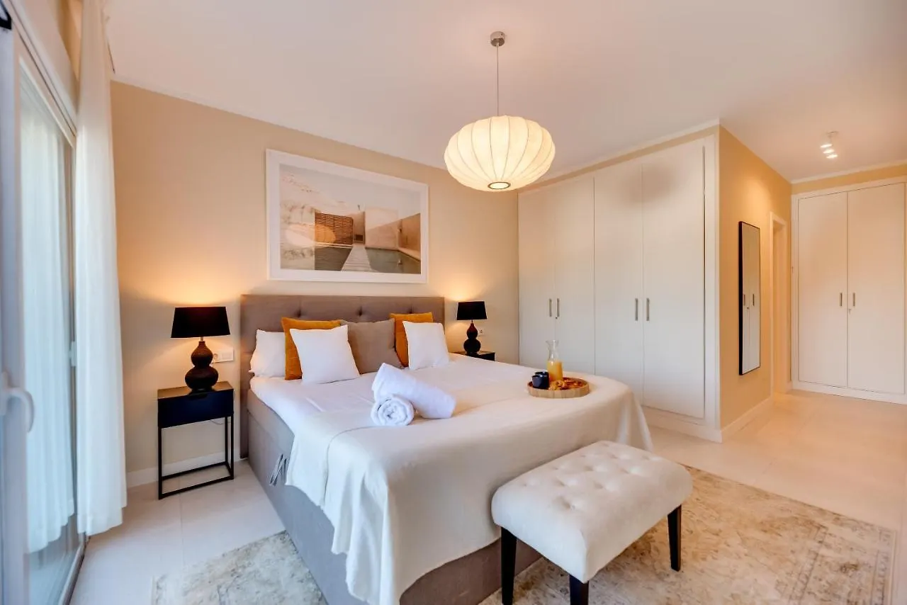 Vacation Marbella: Pet-Friendly Ground Floor Apartment Near Puerto Banus