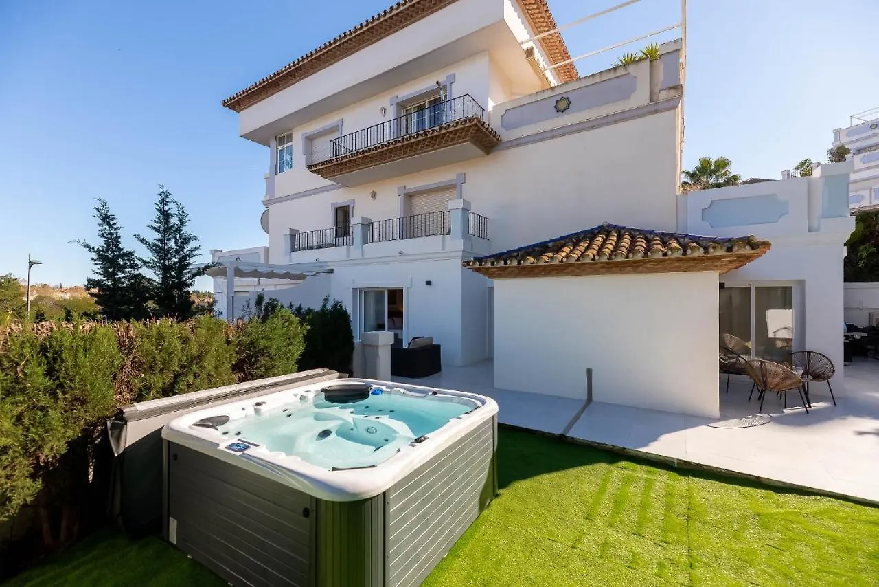 Apartman Vacation Marbella I Las Lolas, Ground Floor Apartment, Family And Pet Friendly, Close To Puerto Banus And Golf Courses